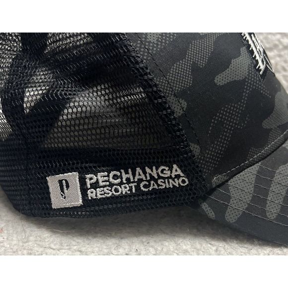 Los Angeles Lakers Camouflage Pechanga Casino Giveaway Snap Back Hat - Picture 2 of 5